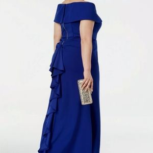 BRAND NEW 20W Betsy & Adam Marine bl.gown